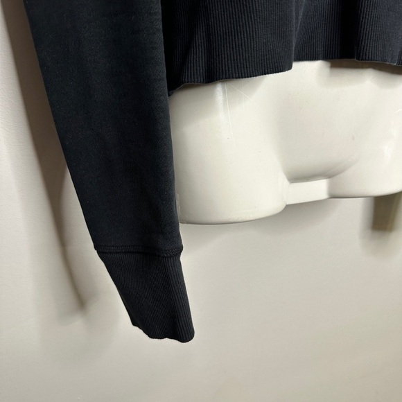 Lululemon Pullover Hoodie in Black - Picture 4 of 13